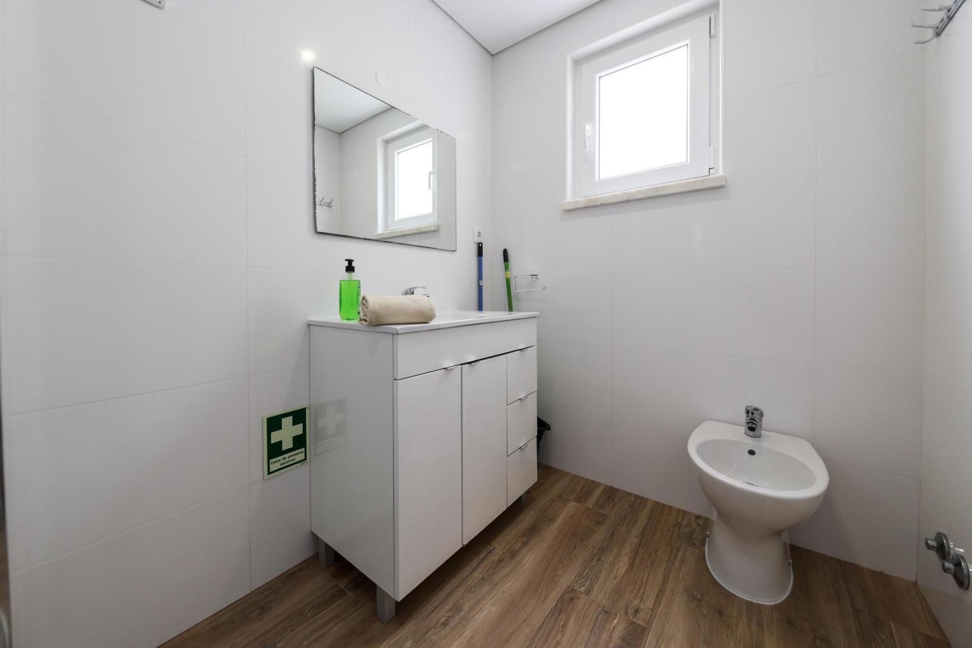 Casas Com Amoras In Serra Da Pescaria Famalicao Luaran gambar