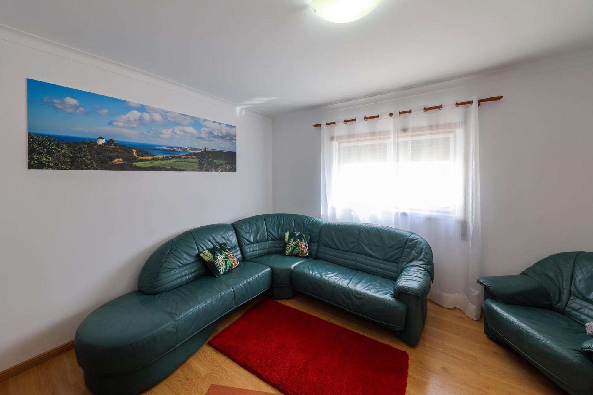Casas Com Amoras In Serra Da Pescaria Famalicao Luaran gambar